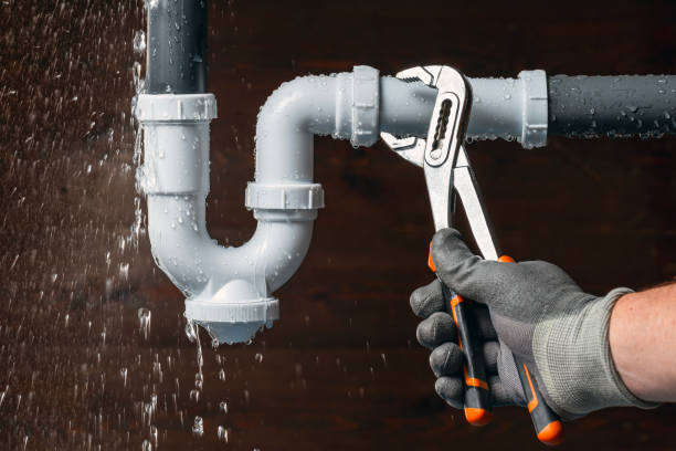 Professional Leak Detection technician working in North Lake, WI